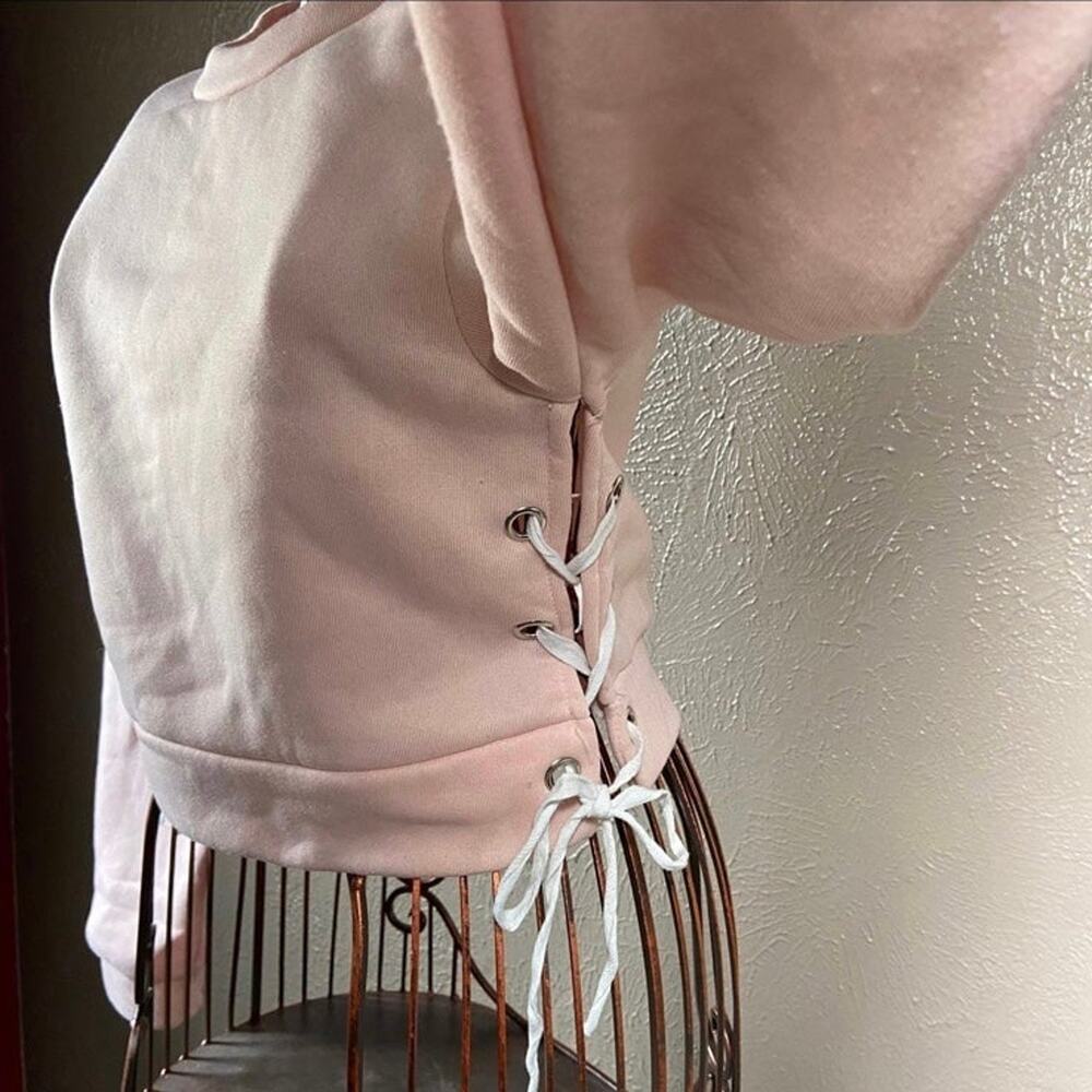 Cropped Sweater - Picture 3 of 6